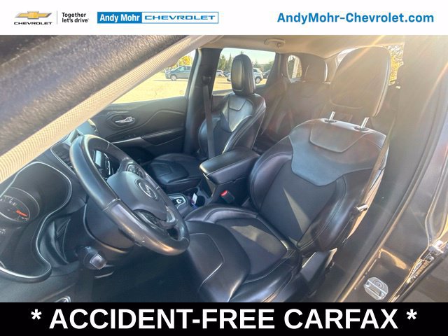 Used 2020 Jeep Cherokee Latitude Plus FWD image 19