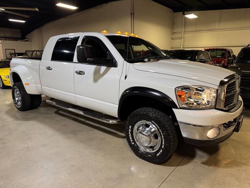 Used 2008 Dodge Ram 3500 Truck SXT w/ Popular Equipment Group image 1