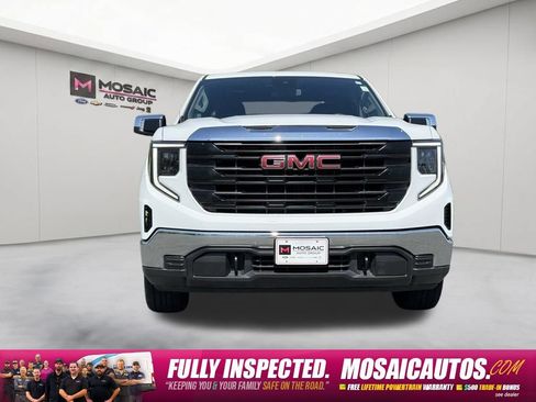 Used 2023 GMC Sierra 1500 Pro w/ Pro Value Package AWD/4WD image 2