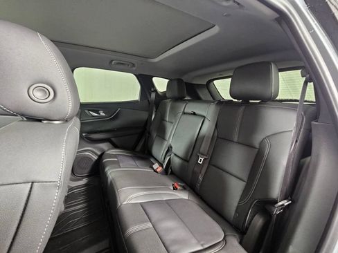 Used 2026 Chevrolet Blazer LT w/ Sound & Technology Package AWD/4WD image 19