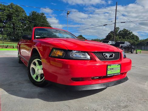Used 2000 Ford Mustang Convertible RWD image 52