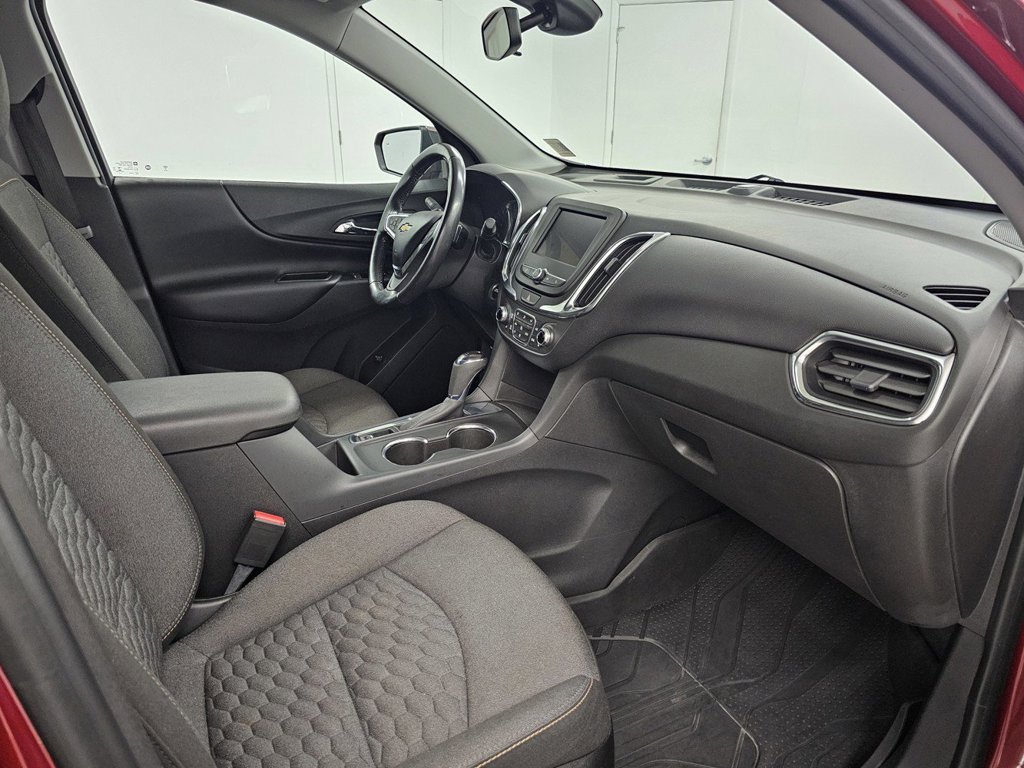 Used 2020 Chevrolet Equinox LT FWD image 26