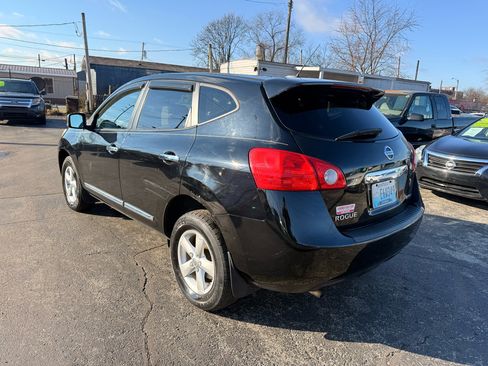 Used 2012 Nissan Rogue S w/ Special Edition Pkg image 4