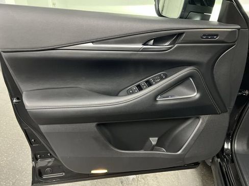 Used 2025 INFINITI QX60 Luxe FWD image 23