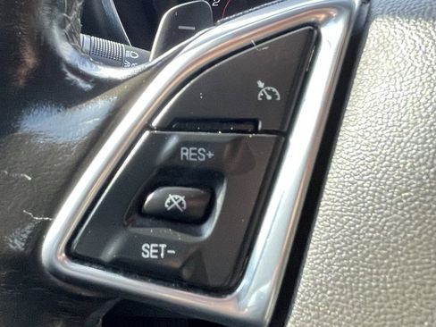 Used 2019 Chevrolet Camaro LT w/ RS Package image 20