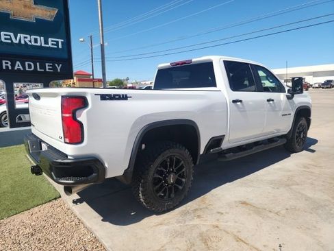 New 2026 Chevrolet Silverado 3500 LT w/ Trail Boss Package AWD/4WD image 4