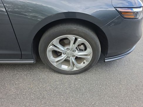 Certified 2023 Honda Accord LX image 9
