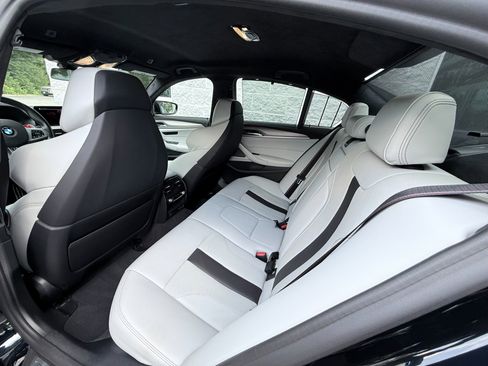 Used 2020 BMW M5 w/ Executive Package AWD/4WD image 25