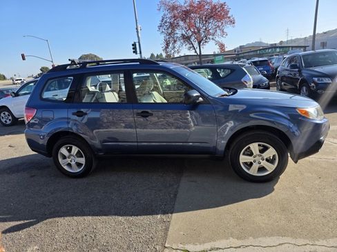 Used 2013 Subaru Forester 2.5X image 3