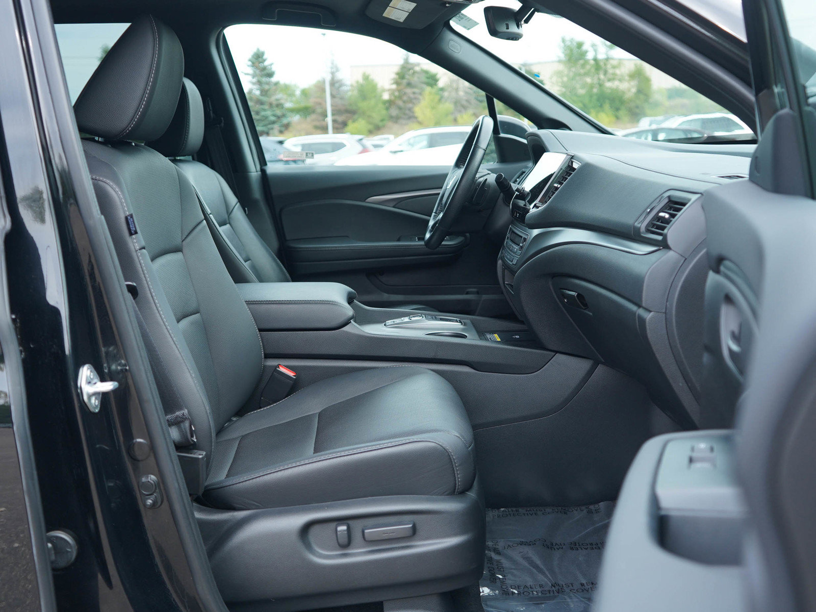 Used 2024 Honda Passport EX-L image 11