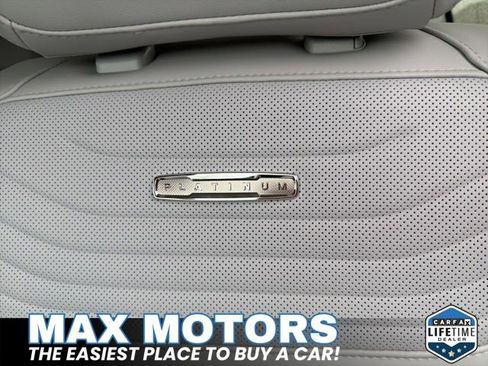 New 2025 Ford Expedition Platinum w/ Platinum Ultimate Package AWD/4WD image 26