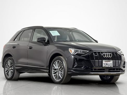 Used 2023 Audi Q3 2.0T Premium w/ Convenience Package AWD/4WD image 7