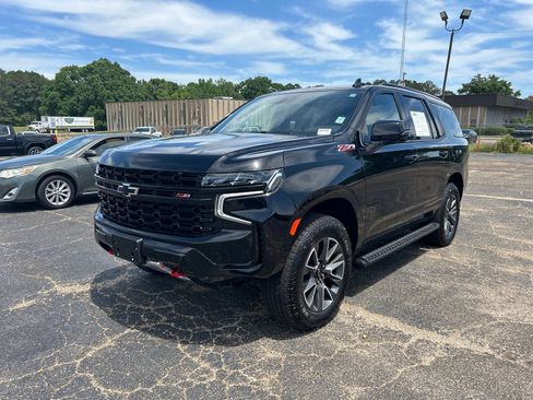 Used 2024 Chevrolet Tahoe Z71 w/ Off-Road Capability Package image 1
