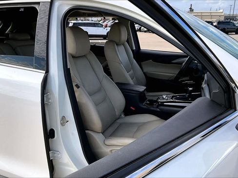 Used 2017 MAZDA CX-9 Touring image 8