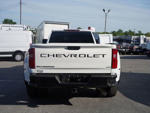 Used 2024 Chevrolet Silverado 3500 W/T AWD/4WD image 5