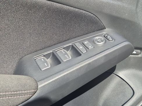 Used 2025 Honda Civic Sport image 13