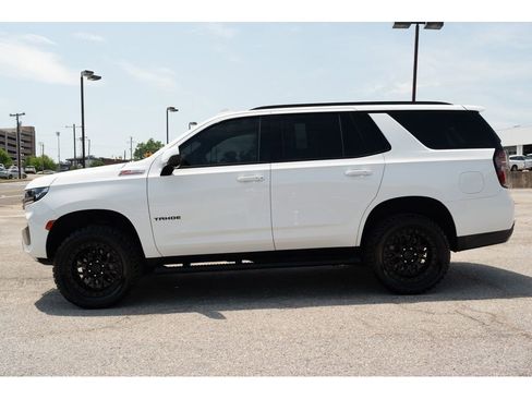 Used 2021 Chevrolet Tahoe Z71 w/ Rear Media and Nav Package AWD/4WD image 5