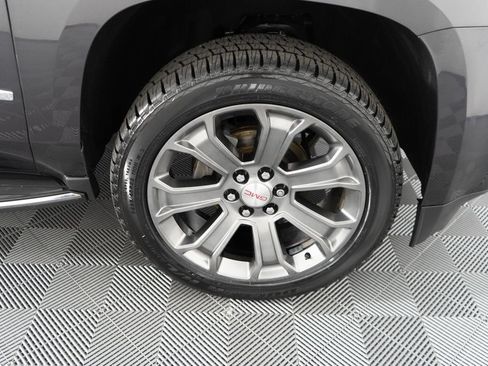 Used 2016 GMC Yukon Denali w/ Open Road Package AWD/4WD image 37