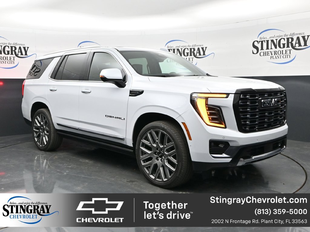 Used 2026 GMC Yukon Denali Ultimate w/ LPO, Floor Liner Package AWD/4WD 360° Tour