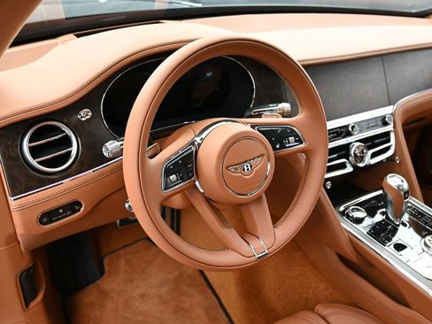 New 2026 Bentley Flying Spur Plug-In Hybrid AWD/4WD image 17