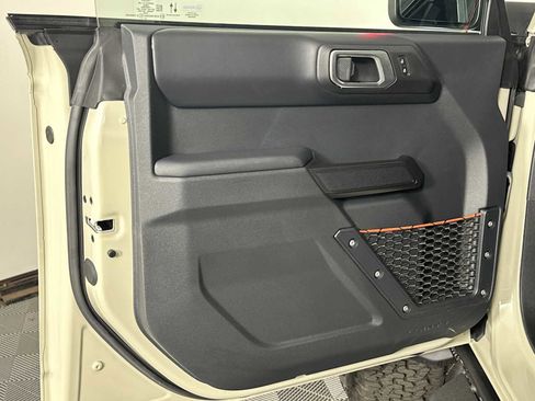 Used 2025 Ford Bronco Raptor AWD/4WD image 9