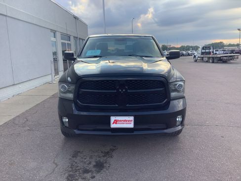 Used 2014 RAM 1500 Express w/ Black Ram 1500 Express Group AWD/4WD image 3