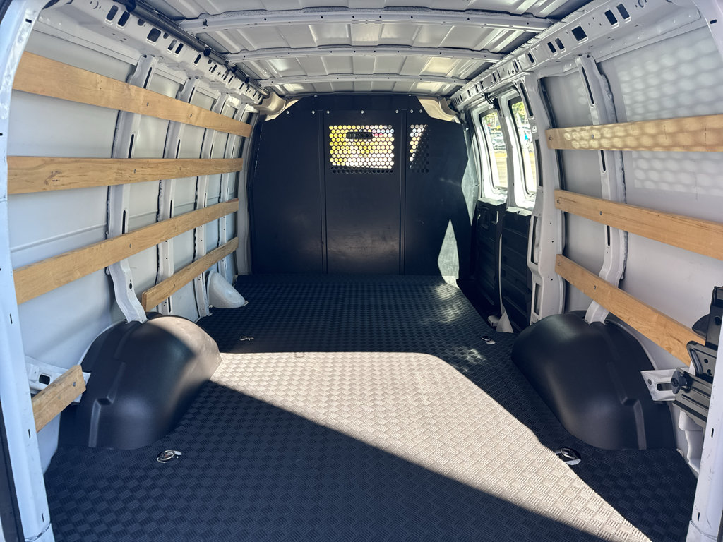 Used 2025 GMC Savana 2500 w/ Driver Convenience Package RWD image 12