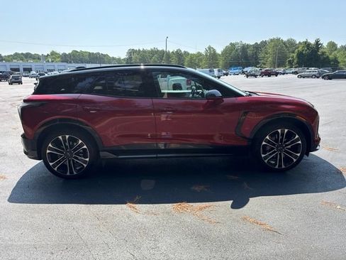 Used 2025 Chevrolet Blazer EV SS w/ Performance Package AWD/4WD image 6