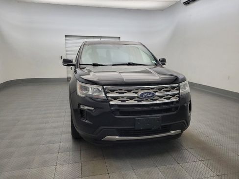 Used 2018 Ford Explorer XLT w/ Equipment Group 201A FWD image 14