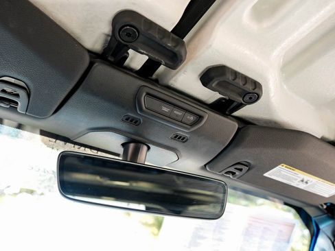 Used 2021 Jeep Wrangler Unlimited Sahara image 31