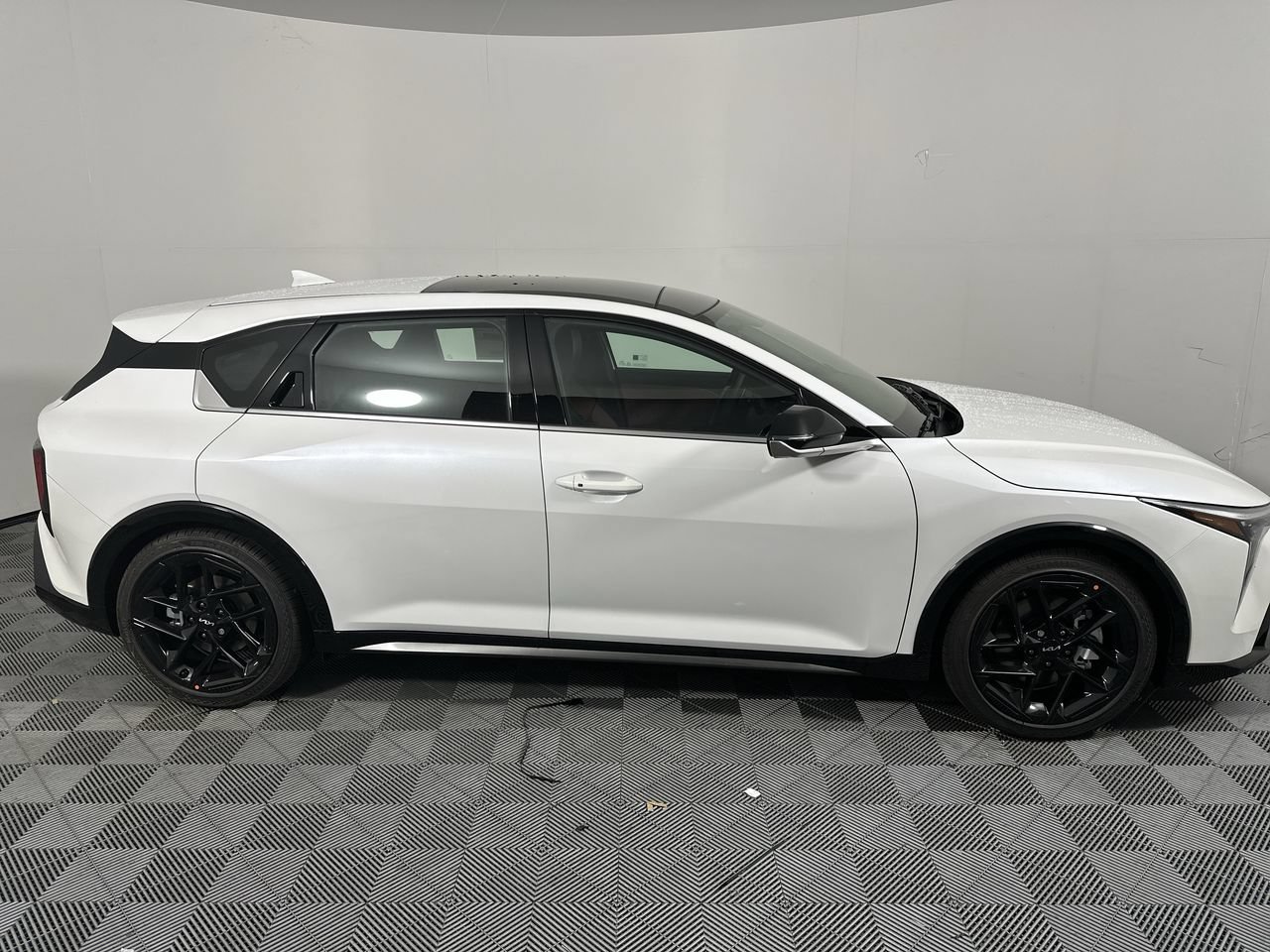 New 2026 Kia K4 GT-Line Turbo FWD image 18