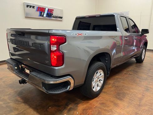 Used 2020 Chevrolet Silverado 1500 LT w/ Trailering Package image 9
