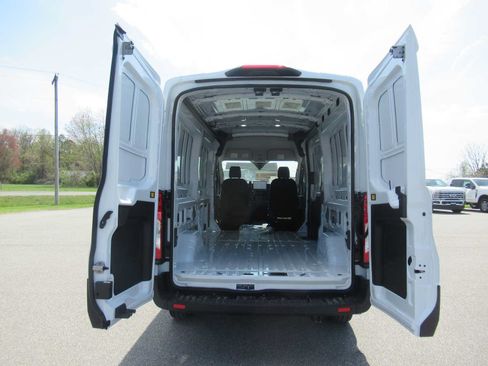 New 2026 Ford Transit 250 148 Medium Roof RWD image 13