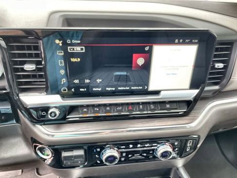 Used 2022 GMC Sierra 1500 SLT w/ SLT Premium Plus Package image 23