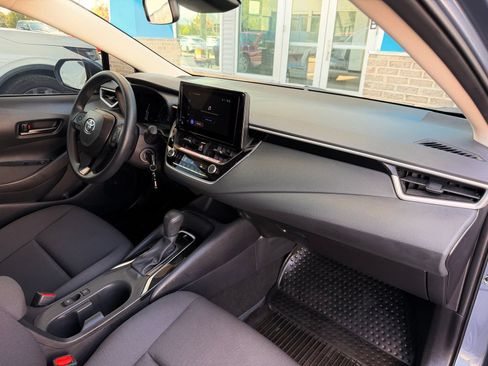 Used 2026 Toyota Corolla LE FWD image 23