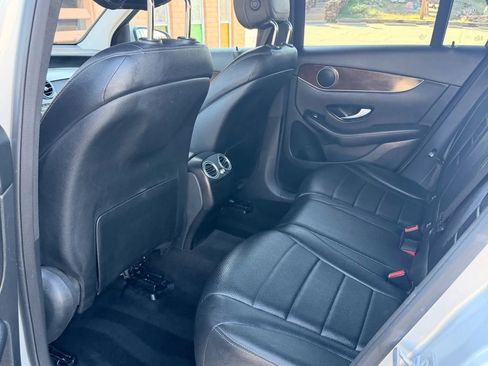 Used 2017 Mercedes-Benz GLC 300 image 10