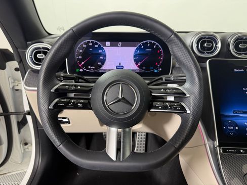 Used 2024 Mercedes-Benz CLE 450 4MATIC Cabriolet image 16