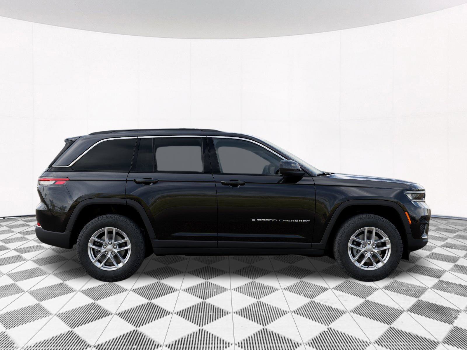 New 2026 Jeep Grand Cherokee Laredo X AWD/4WD image 30