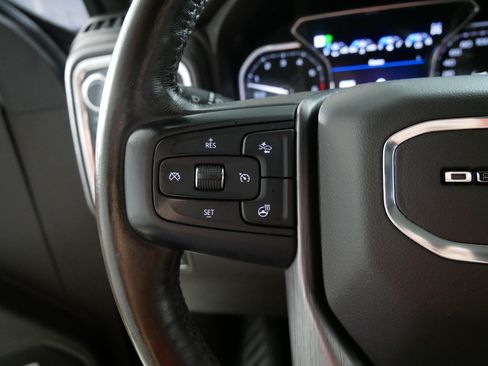 Used 2019 GMC Sierra 1500 Denali w/ Denali Ultimate Package AWD/4WD image 27