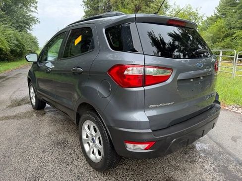 Used 2021 Ford EcoSport SE FWD image 2