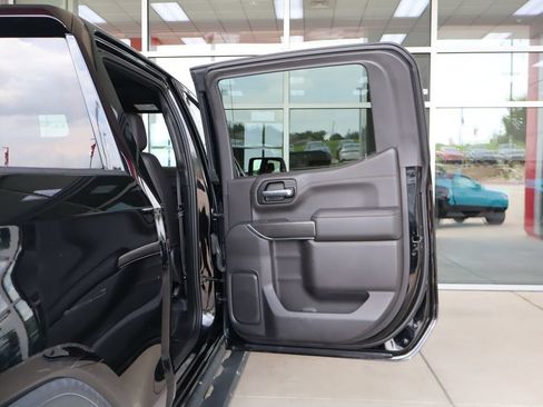 Used 2019 GMC Sierra 1500 AT4 w/ Off Road Performance Package AWD/4WD image 38