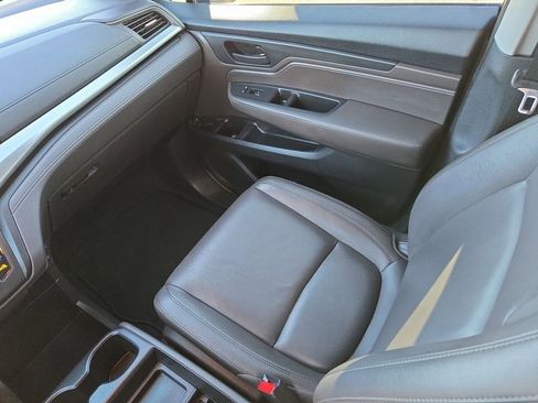 Used 2019 Honda Odyssey EX-L image 19