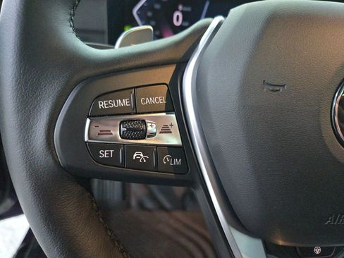 Used 2023 BMW 230i xDrive Coupe w/ Premium Package image 18