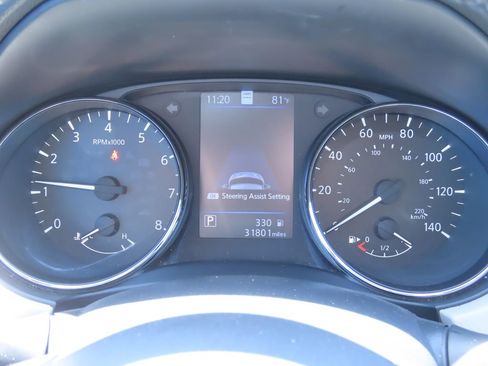 Used 2021 Nissan Rogue Sport SL w/ Premium Package FWD image 19