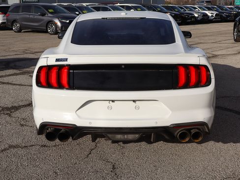 Used 2019 Ford Mustang GT Premium image 5