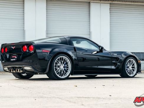 Used 2011 Chevrolet Corvette ZR1 w/ Preferred Equipment Group RWD image 59