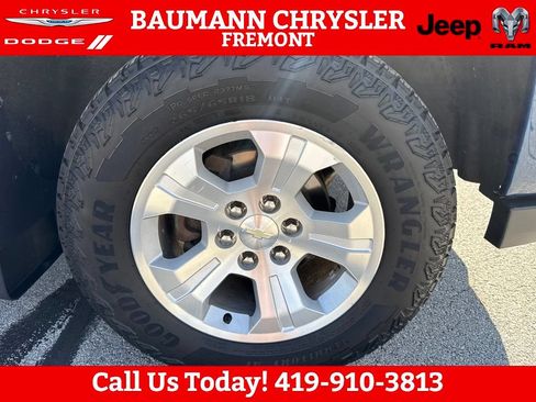 Used 2017 Chevrolet Silverado 1500 LTZ Z71 AWD/4WD image 42