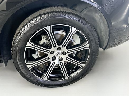 Used 2018 Volvo XC60 T6 Inscription w/ Convenience Package AWD/4WD image 11