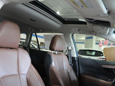 Used 2020 Subaru Outback Touring XT image 24