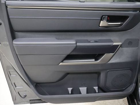 New 2026 Toyota Tundra Platinum AWD/4WD image 11